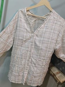 Checkered V-Neck Blouse
