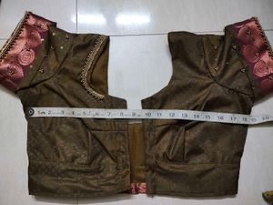 Elegant pink Semi Silk Saree