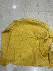 Vintage Yellow Patterned Button-Down