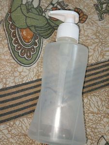 2 Empty Pump Plastic Bottle