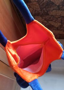 ♥️ 11.FROCK SHAPED HANDBAG♥️