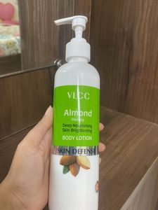 VLCC Almond Body Lotion
