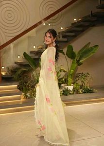 New Bollywood Stayle Beautiful Women Sarees Import