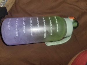 Best Buy Water Bottle 2400ml