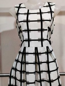 Chic Checkered Dress