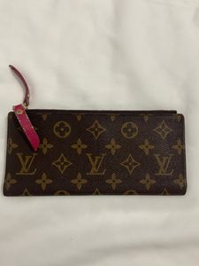 Louis Vuitton Authentic Coded Adele Wallet🤎