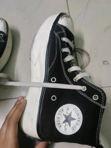 Converse Chuck Taylor High Rise Sneakers 👟