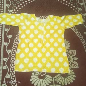 Yellow Top