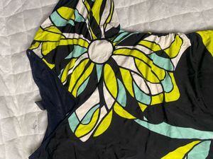 Black Floral Bodycon🌼🌻