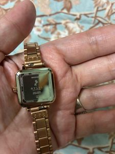Sale!!Elegant Gold Watch