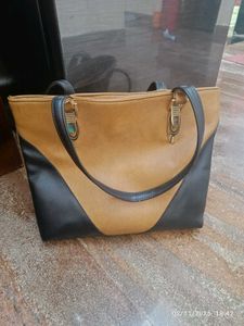 Stylish Handbag premium quality