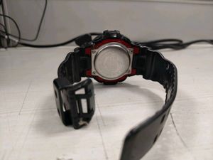 Casio G-Shock GA-700-1ADR analog-digital watch