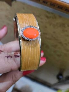 braclate with Orange Stone