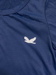 BLUE FITTED TEE Price Is Negotiable!!!!!
