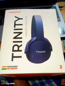 Triggr Blue Wireless Headphones