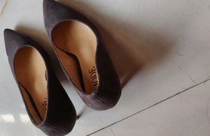 Women Taupe Solid Pumps Heels Size39..