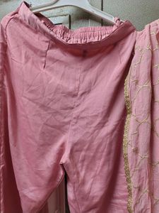 Elegant Pink Kurta Set with Dupatta