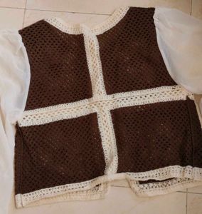 V Neck Knitted Brown Woolen Full Sleeved Top