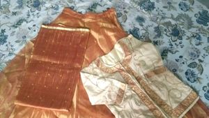 lahanga chuni ye