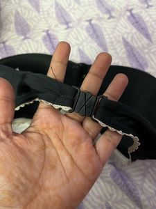 Black Strapless Bow Bra