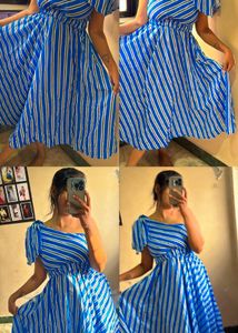 Beautiful 💙🤍one Shoulder 1 Pis