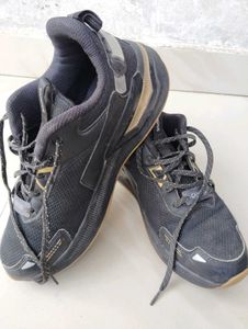 Campus Black Sport Shoes