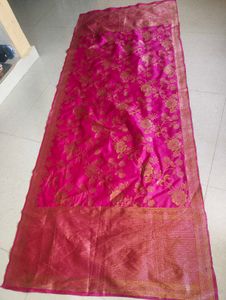 Pink Floral Banarasi Silk Dupatta