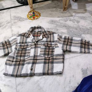 Woolen crop beautiful check shirt