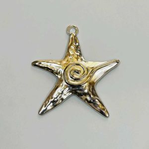 Starfish Pendant Necklace