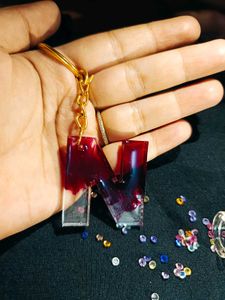 Resin Initial &#39;N&#39; Keychain