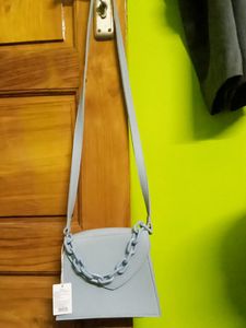 Branded Sling Bag Offer For Republic Day