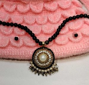 Black Jewellery Set