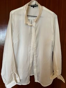 Elegant White Blouse From The European Brand AKOZ