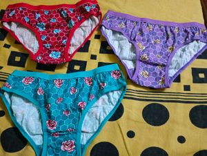 Floral Print Panties - Pack of 3 Medium Size