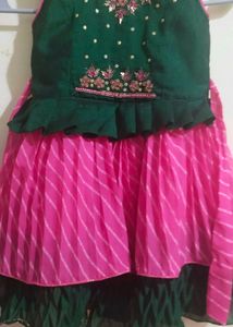 Girls&#39; Green &amp; Pink Dress