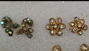 Beautiful Studs Topas Combo Of 8 Pairs