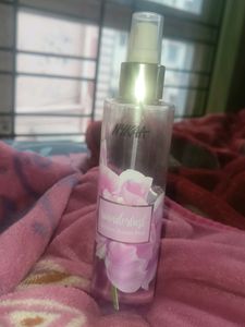 mNykaa Wanderlust Fragrance Mist+ Plum Lip Balm