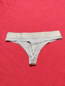 Calvin Thong Size 32