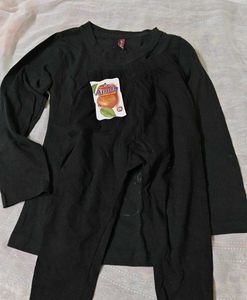 Top And Leggin For 3 To 5 Years