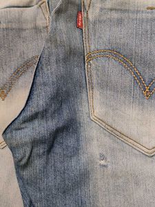 Ma1817 Levi&#39;s jeans waist 30