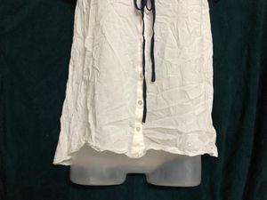 Gap Short Sleeve Top