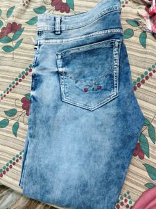 Light Wash Denim Jeans