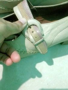 Hotter Beigh Heels