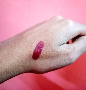 Manish Malhotra Liquid Matte Lipstick- Night Aura