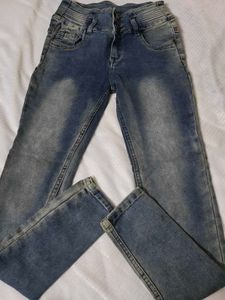 🆕 Greyish White Jeans