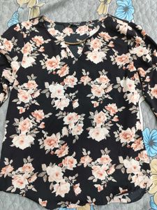Harpa Floral Print Long Sleeve Top