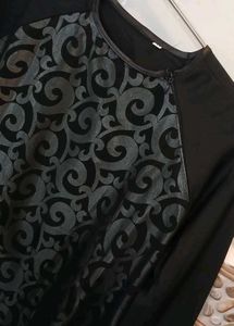 Saudi Abaya