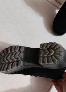 Voguish Women Boots