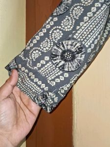 Staright Bandhni Patern Maternity Kurti