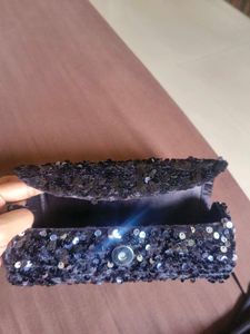 Sequence Black Clutch
